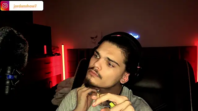 Snapshot of JordanShow chatting on 24, 11, 2025 JordanShow online show from 24, 11, 2025