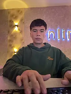 Logan smith1 online show from 20, 12, 2025