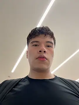 Logan smith1 online show from 7, 4, 2026