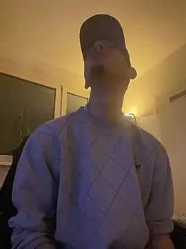 big cock is back online show from 18, 12, 2024