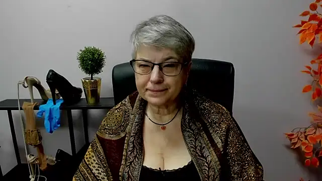 IrisDream online show from 26, 2, 2025