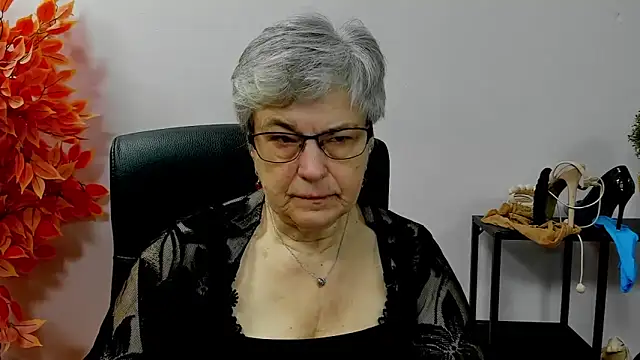 IrisDream online show from 18, 11, 2025