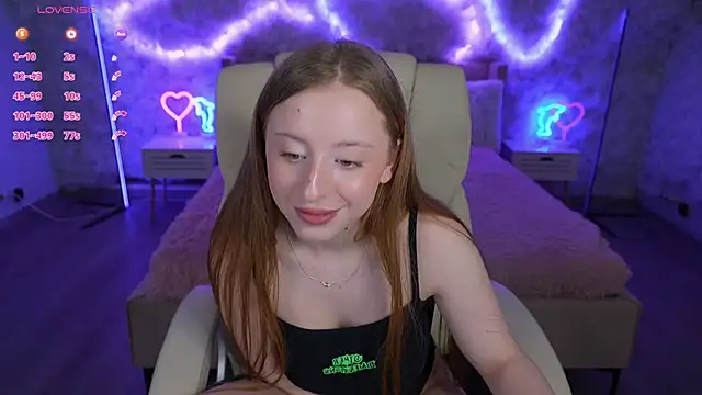 SilverrMoon online show from 9, 3, 2025