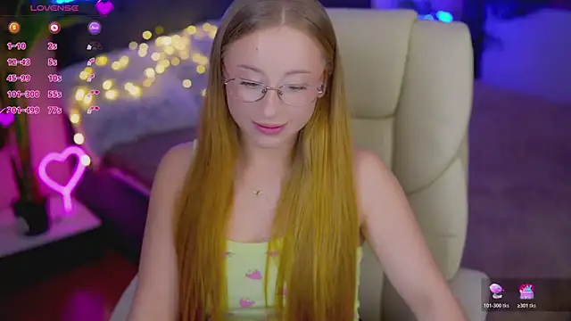 SilverrMoon online show from 20, 10, 2025