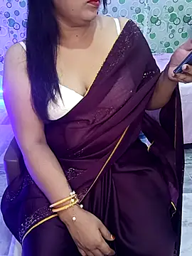 Cute-Raashii online show from 25, 9, 2025