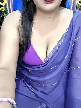 Cute-Raashii online show from 23, 4, 2026