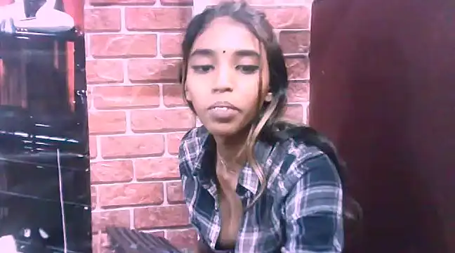 Snapshot of IndianSexySlender chatting on 12, 3, 2025 IndianSexySlender online show from 12, 3, 2025