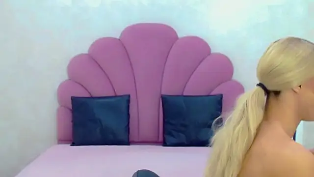 briana sex32 online show from 21, 3, 2026