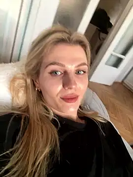 Snapshot of Liya_my chatting on 12, 1, 2026 Liya my online show from 12, 1, 2026