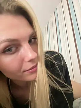 Snapshot of Liya_my chatting on 17, 6, 2026 Liya my online show from 17, 6, 2026
