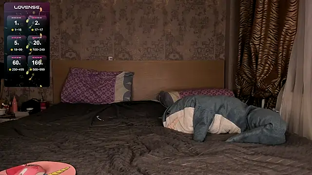 Snapshot of purebeautie13 chatting on 25, 12, 2024 purebeautie13 online show from 25, 12, 2024