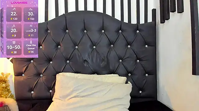 AllisonsweetZ online show from 7, 1, 2025