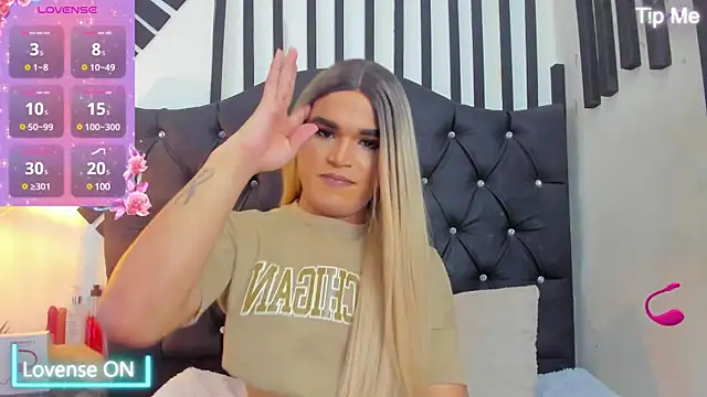 AllisonsweetZ online show from 19, 2, 2025