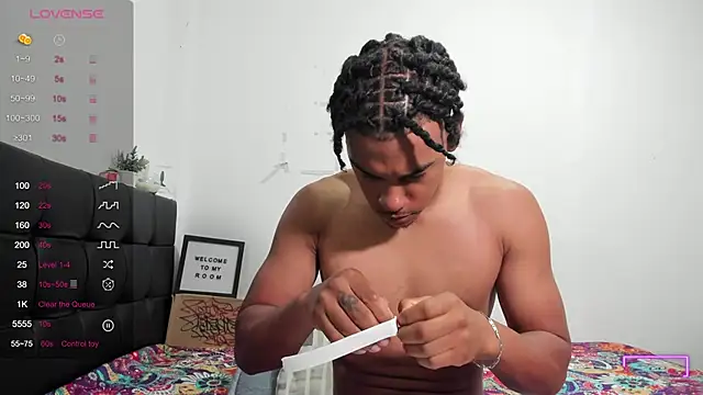 RoddyRich11 online show from 15, 10, 2025