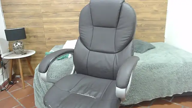 jhoellx online show from 10, 1, 2025