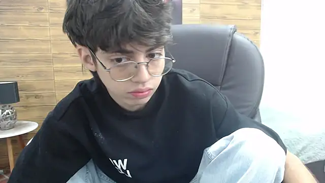 jhoellx online show from 19, 1, 2025