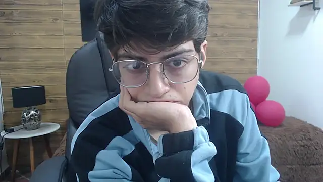 jhoellx online show from 13, 3, 2025