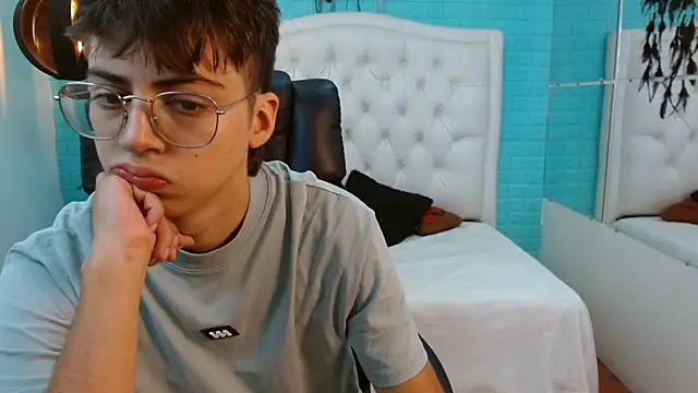 jhoellx online show from 21, 9, 2025