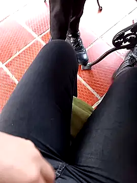 sophie banger online show from 26, 12, 2024