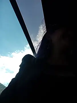 sophie banger online show from 30, 9, 2025