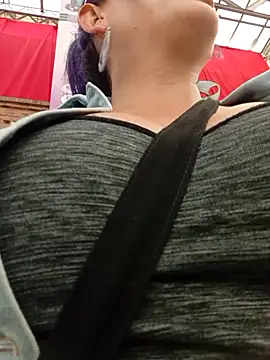 sophie banger online show from 3, 2, 2026