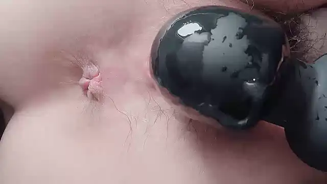 Krismil3 online show from 18, 3, 2025