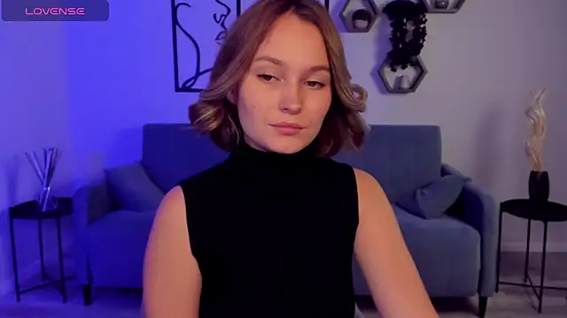 BritnieCute online show from 7, 10, 2025