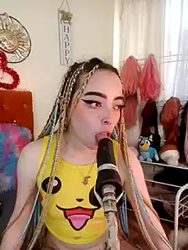 Snapshot of Yennastone chatting on 31, 12, 2024 Yennastone online show from 31, 12, 2024