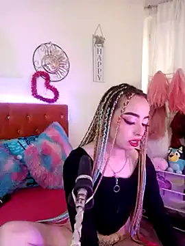 Snapshot of Yennastone chatting on 2, 1, 2025 Yennastone online show from 2, 1, 2025