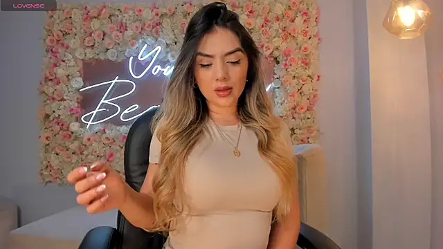 ChloePreston  online show from 17, 1, 2026