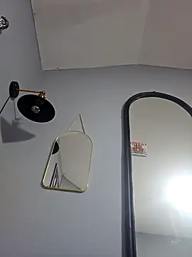 dickinyouto online show from 26, 10, 2025