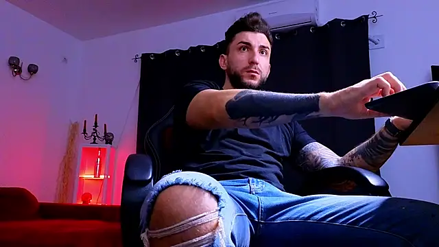 MightyAaron66 online show from 22, 10, 2025