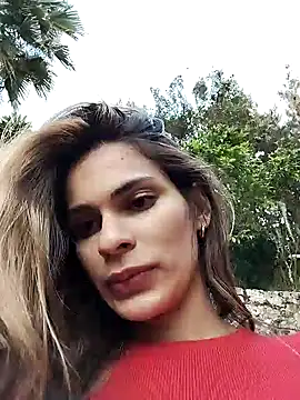 Snapshot of cuteluci_ chatting on 26, 1, 2025 cuteluci online show from 26, 1, 2025