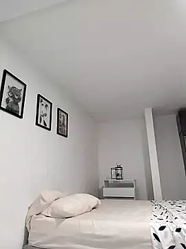 Snapshot of cuteluci_ chatting on 9, 2, 2025 cuteluci online show from 9, 2, 2025