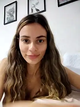 Snapshot of cuteluci_ chatting on 19, 3, 2025 cuteluci online show from 19, 3, 2025