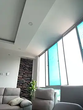 Snapshot of cuteluci_ chatting on 12, 9, 2025 cuteluci online show from 12, 9, 2025