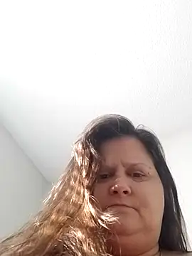Snapshot of staceysmomfow chatting on 6, 1, 2025 staceysmomfow online show from 6, 1, 2025