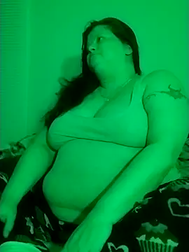 Snapshot of staceysmomfow chatting on 11, 1, 2025 staceysmomfow online show from 11, 1, 2025
