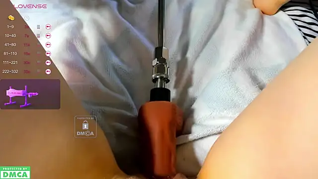 Snapshot of xteona chatting on 23, 9, 2025 xteona online show from 23, 9, 2025