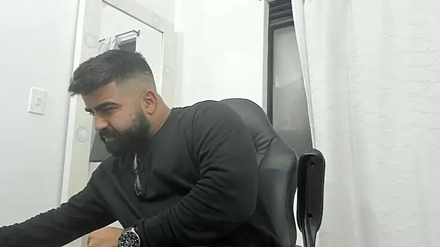 Lyon vach online show from 11, 3, 2025