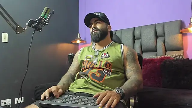 Lyon vach online show from 23, 9, 2025