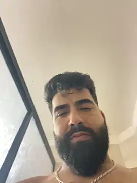 Lyon vach online show from 18, 12, 2025