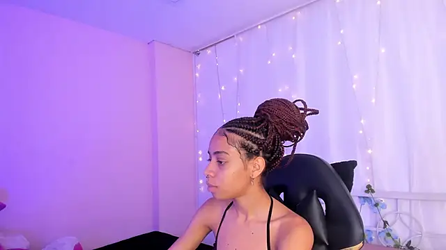 Abigail Wilson  online show from 6, 1, 2025