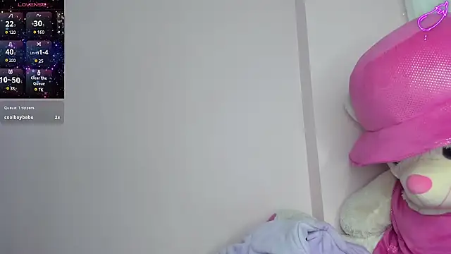 Abigail Wilson  online show from 22, 2, 2025