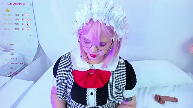 Snapshot of NanaOsaky chatting on 6, 2, 2025 NanaOsaky online show from 6, 2, 2025