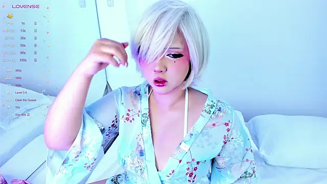 Snapshot of NanaOsaky chatting on 27, 2, 2025 NanaOsaky online show from 27, 2, 2025