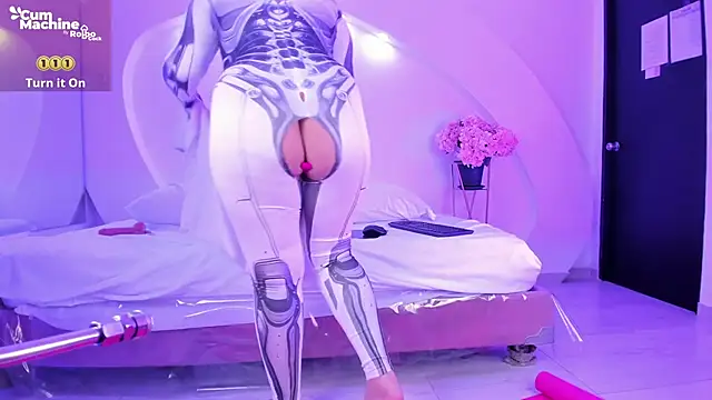 Snapshot of NanaOsaky chatting on 5, 12, 2025 NanaOsaky online show from 5, 12, 2025