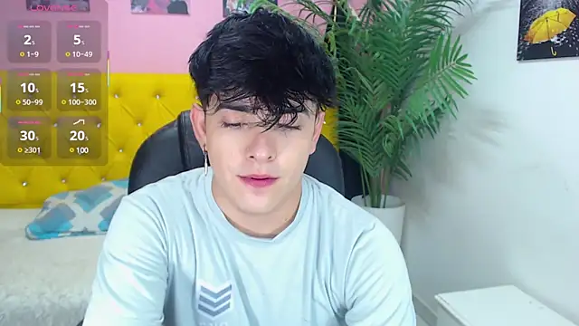 nolan twink1 online show from 11, 3, 2025