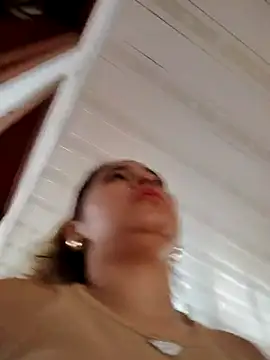 LaurenWelly  online show from 14, 3, 2025