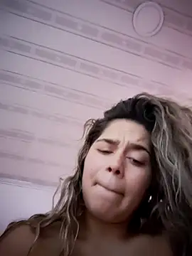 LaurenWelly  online show from 17, 9, 2025